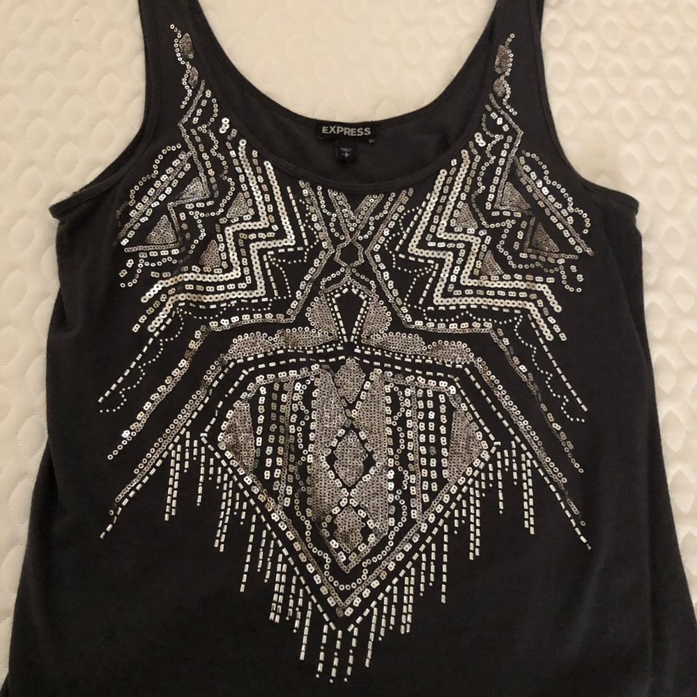 Express tank with gems